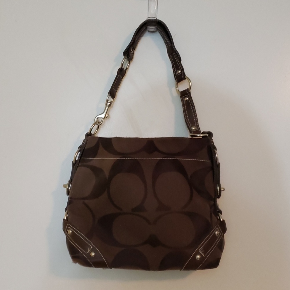 Coach shoulder bag for women